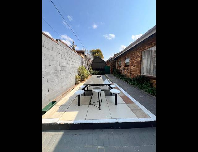 3 BEDROOM SIMPLEX FOR SALE IN DALPARK EXT 1